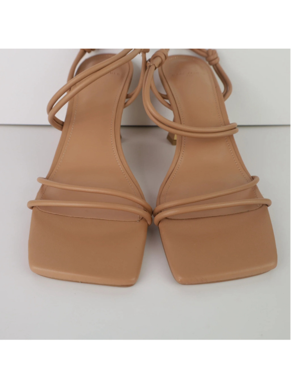 Marc Fisher LTD Davia Sandals 7.5M Medium Natural Strappy Kitten Heel NWD 0479 - Picture 3 of 16